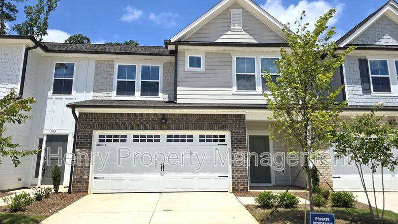 Townhouse for rent at 285 Broomside Ave, Raleigh, NC 27603