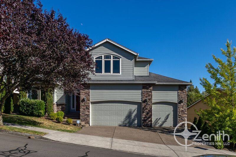 House for rent at 984 W Y St, Washougal, WA 98671
