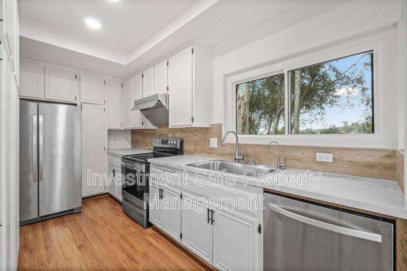 House for rent at 8077 Caminito Mallorca, La Jolla, CA 92037