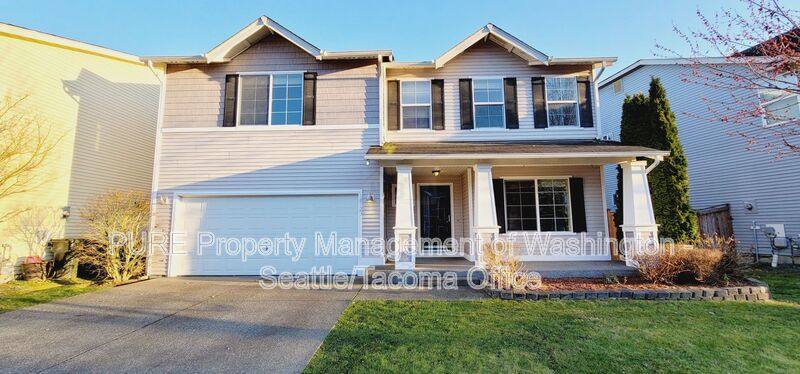 House for rent at 18123 Silver Creek Ave E, Puyallup, WA 98375