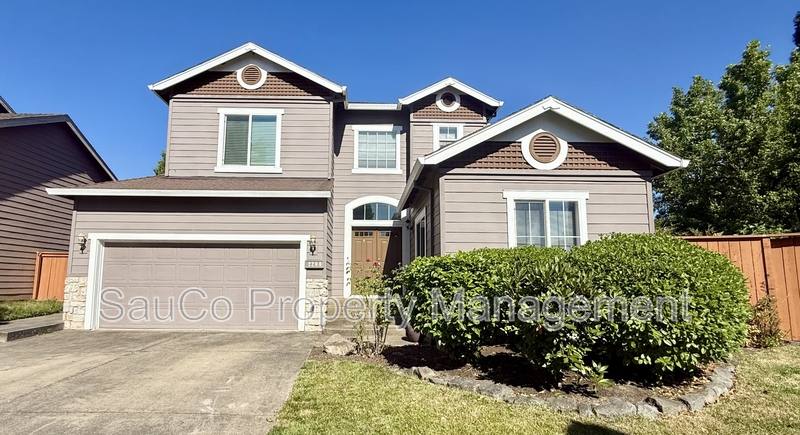 House for rent at 2200 NE 14th Place, Hillsboro, OR 97124