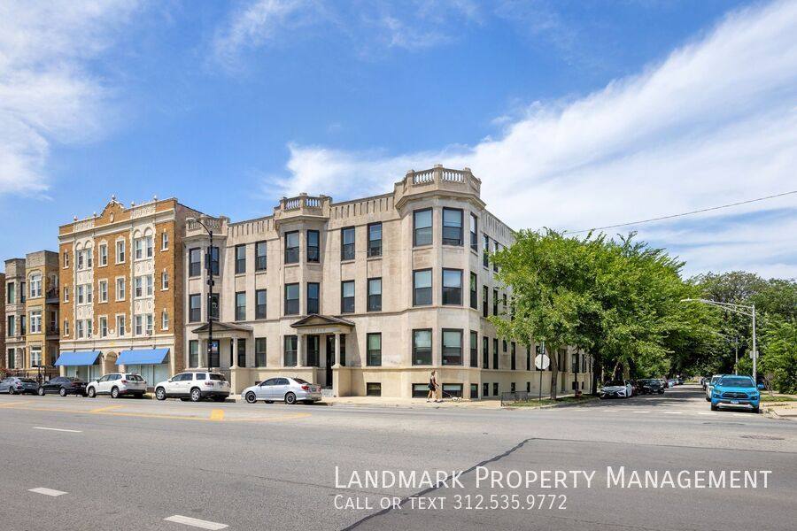 Apartment for rent at 3036 W N Ave #1, Chicago, IL 60647