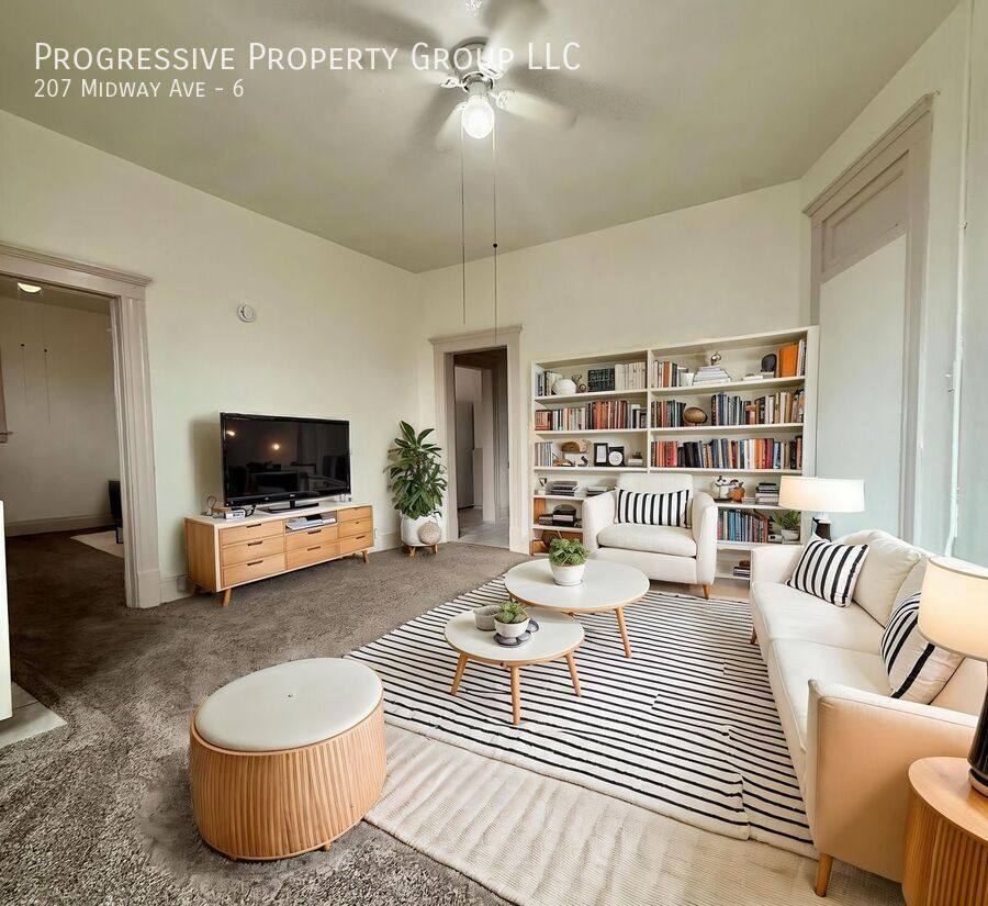 Apartment for rent at 207 Midway Ave #6, Pueblo, CO 81004