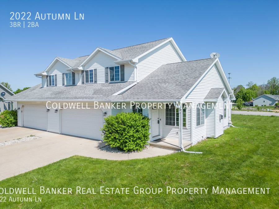 Apartment for rent at 2022 Autumn Lane, Kaukauna, WI 54130