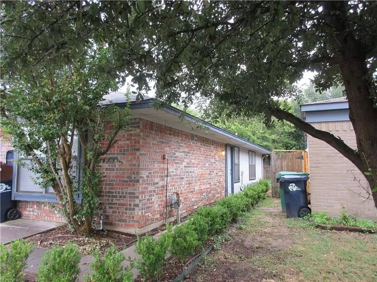House for rent at 329 Casie Court, Denton, TX 76207
