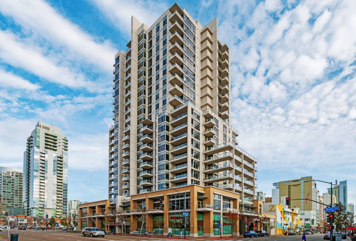Apartment for rent at 575 6th Ave, San Diego, CA 92101