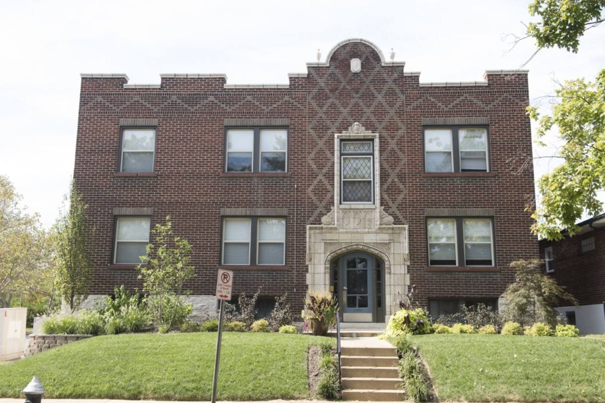 Apartment for rent at 3457 Lawn, Saint Louis, MO 63139