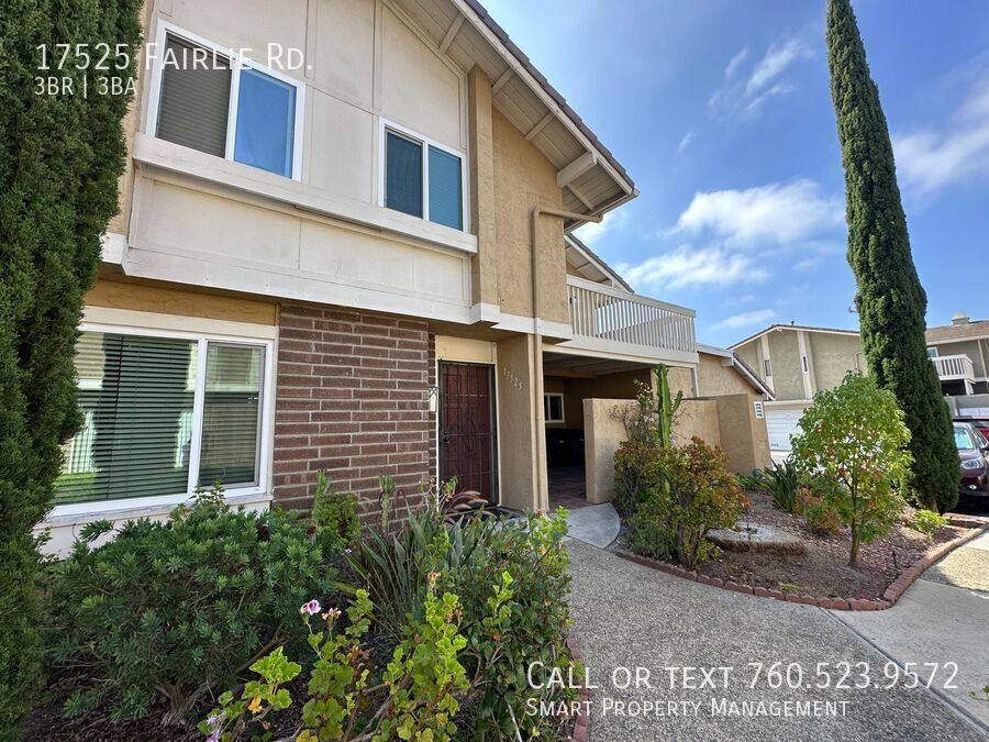 Townhouse for rent at 17525 Fairlie Rd, San Diego, CA 92128