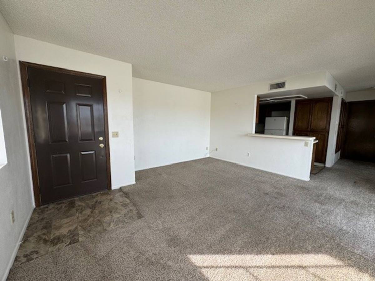 Condo for rent at 1190 Ramar Rd, Bullhead City, AZ 86442