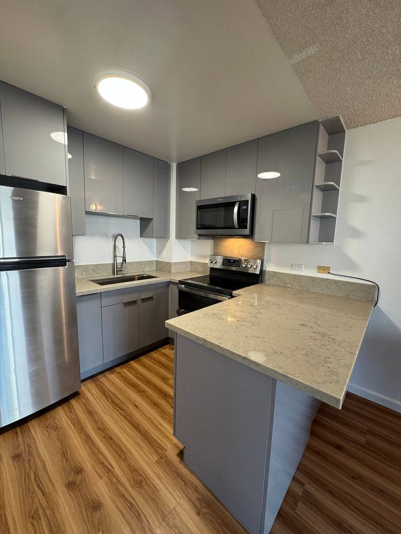 House for rent at 2474 Kapiolani Blvd, Honolulu, HI 96826