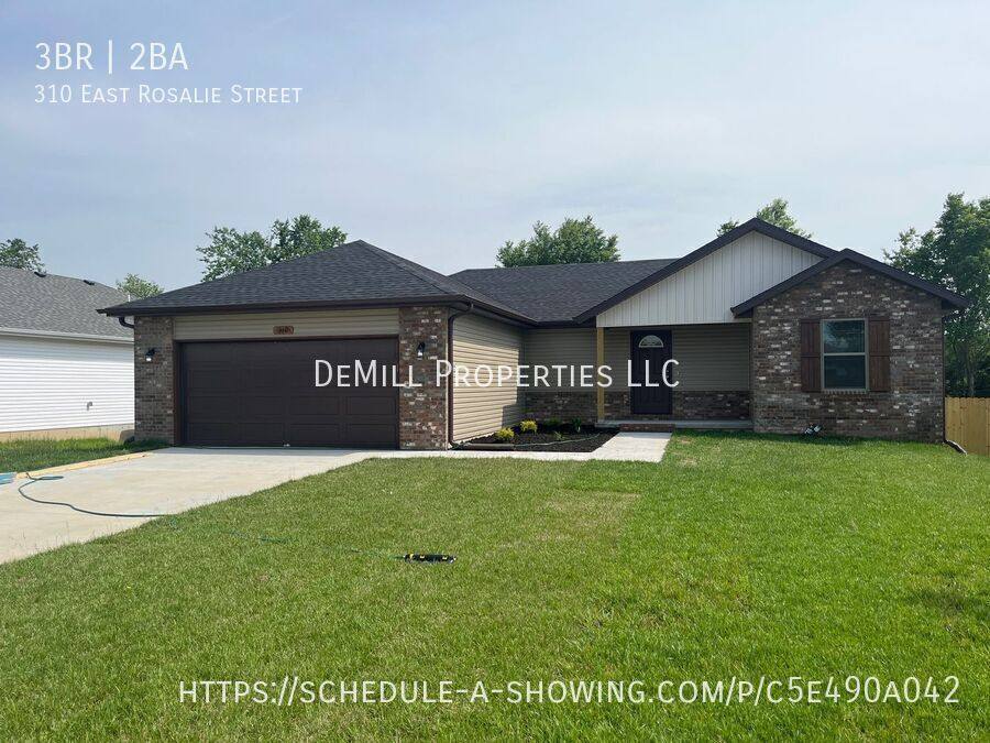 House for rent at 310 E Rosalie St, Strafford, MO 65757