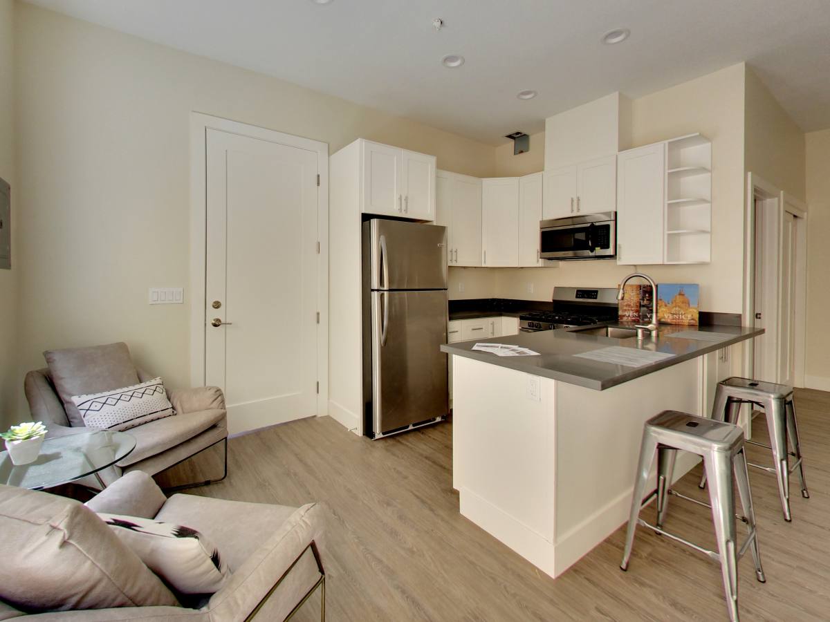 Apartment for rent at 22650 Main St, Hayward, CA 94541