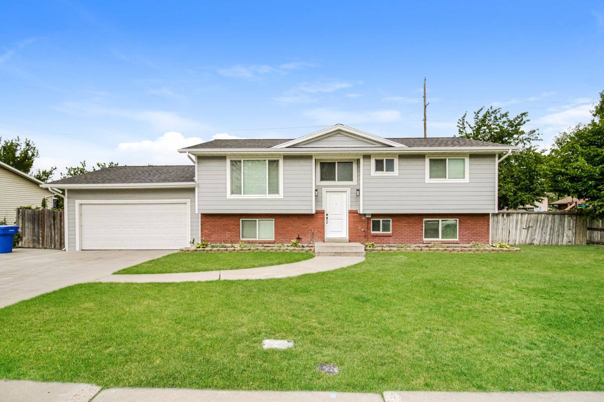 House for rent at 1717 N 1030 W, Orem, UT 84057