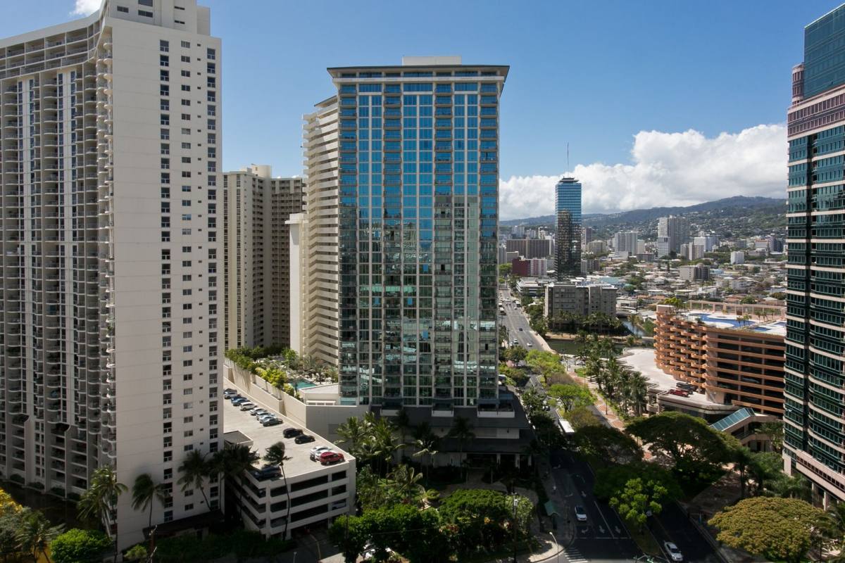 Apartment for rent at 1837 Kalakaua Ave, Honolulu, HI 96815