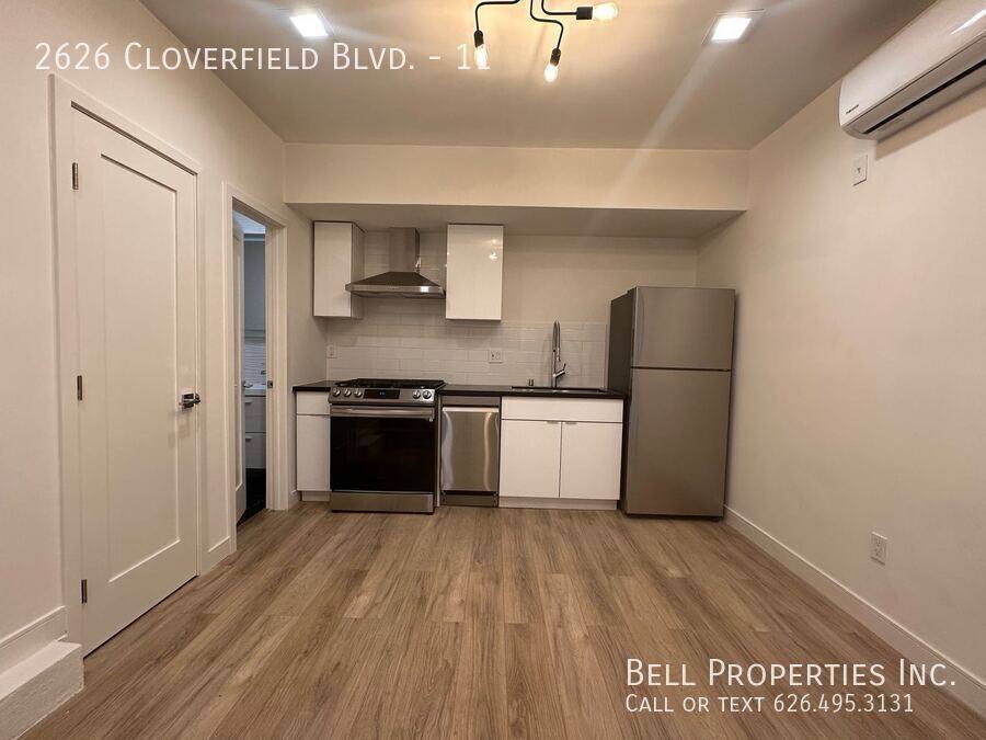 Apartment for rent at 2626 Cloverfield Blvd #11, Santa Monica, CA 90405