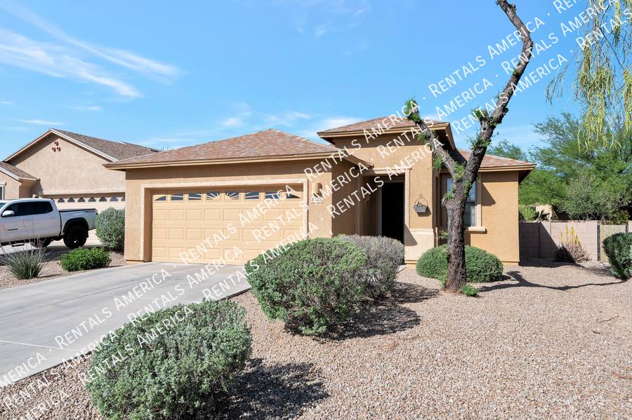 House for rent at 3323 S Lakeside Ridge Loop, Tucson, AZ 85730