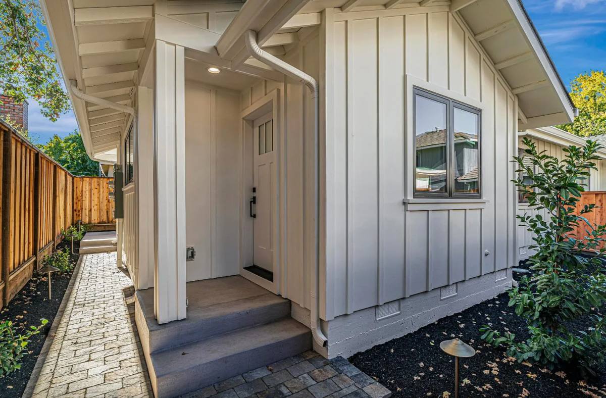 House for rent at 1456 Kentfield Ave, Redwood City, CA 94061