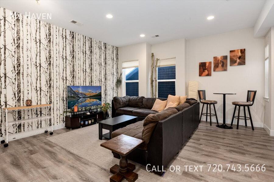Townhouse for rent at 2922 W 26th Ave #2, Denver, CO 80211