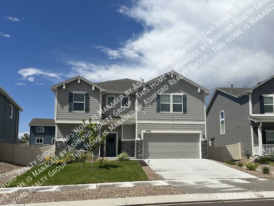 House for rent at 8322 Graphite Dr, Colorado Springs, CO 80938