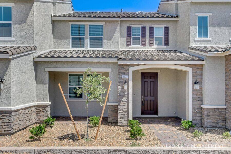 Townhouse for rent at 3642 Stoppani Ave, Henderson, NV 89044