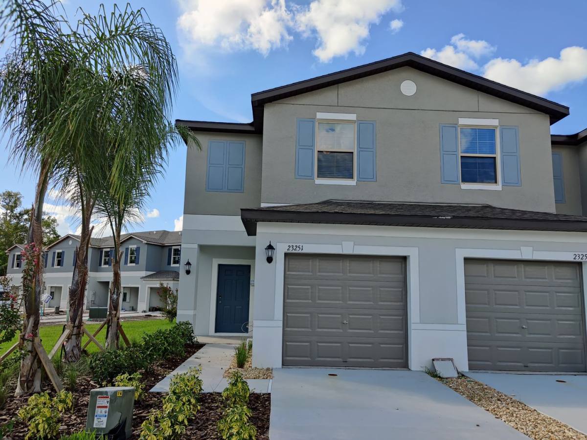 Townhouse for rent at 23251 Willow Glen Way, Lutz, FL 33549