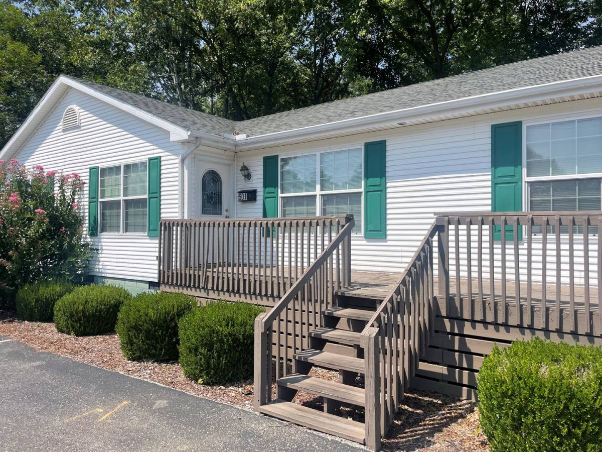 Apartment for rent at 501 Lee St, Martin, TN 38237