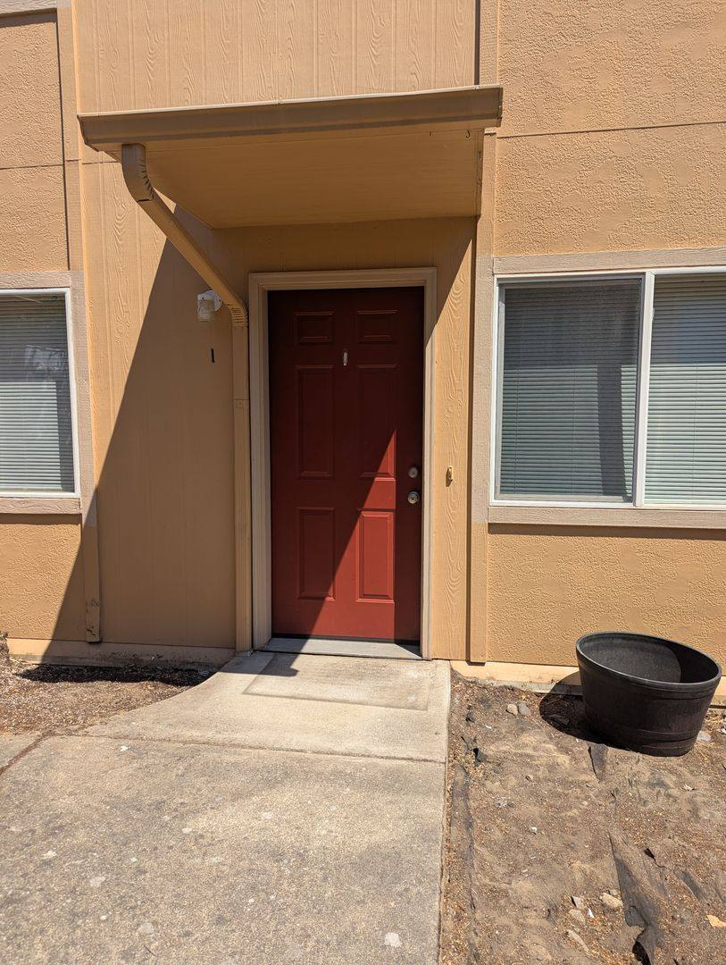 Apartment for rent at 668 NE Johnson St, Myrtle Creek, OR 97457