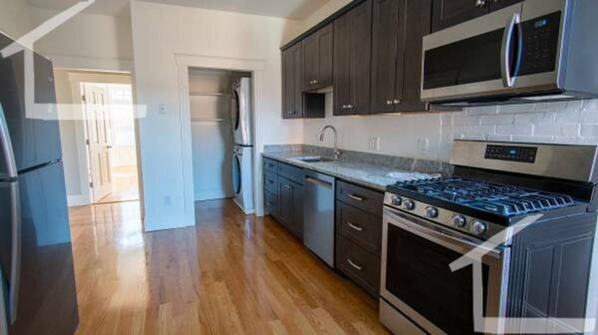 Townhouse for rent at 11 Strathmore Rd #U3, Brookline, MA 02445