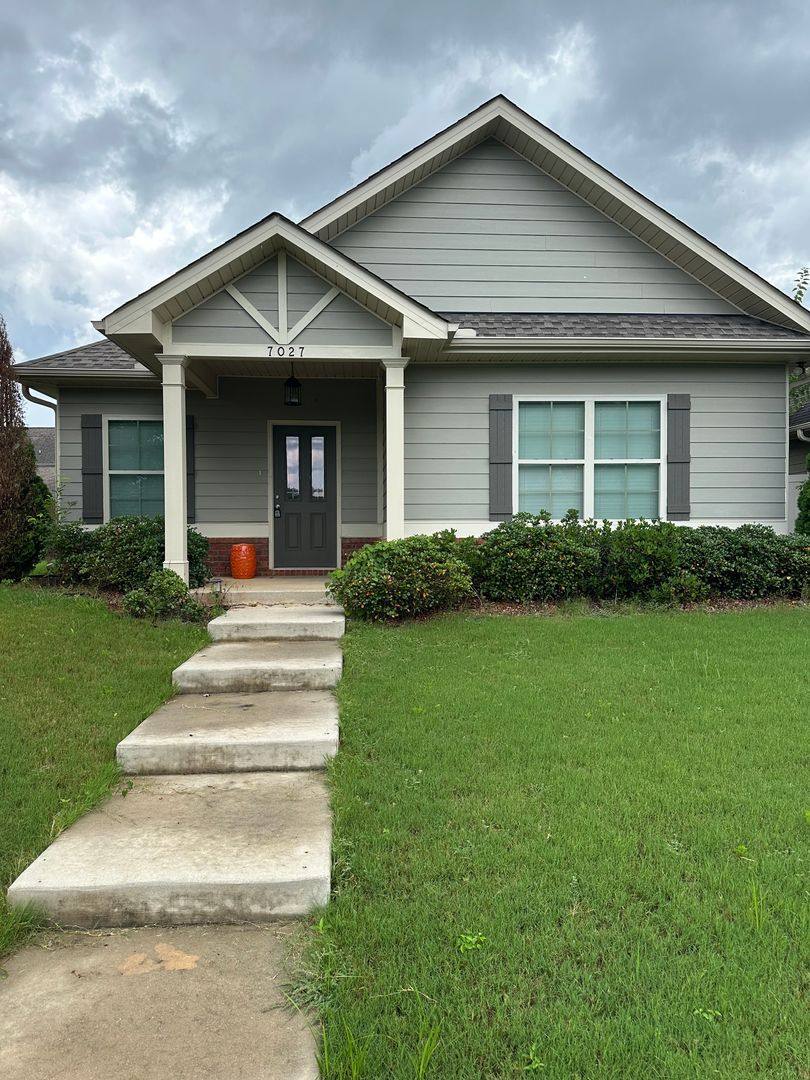 House for rent at 7027 Camrose Lane, Huntsville, AL 35806