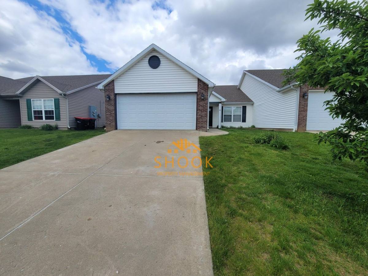 Condo for rent at 1936 Cal Dr, West Lafayette, IN 47906