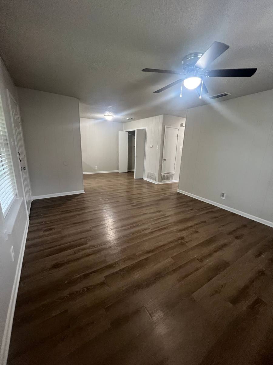 Apartment for rent at 3702 Robinhood Dr, Temple, TX 76502