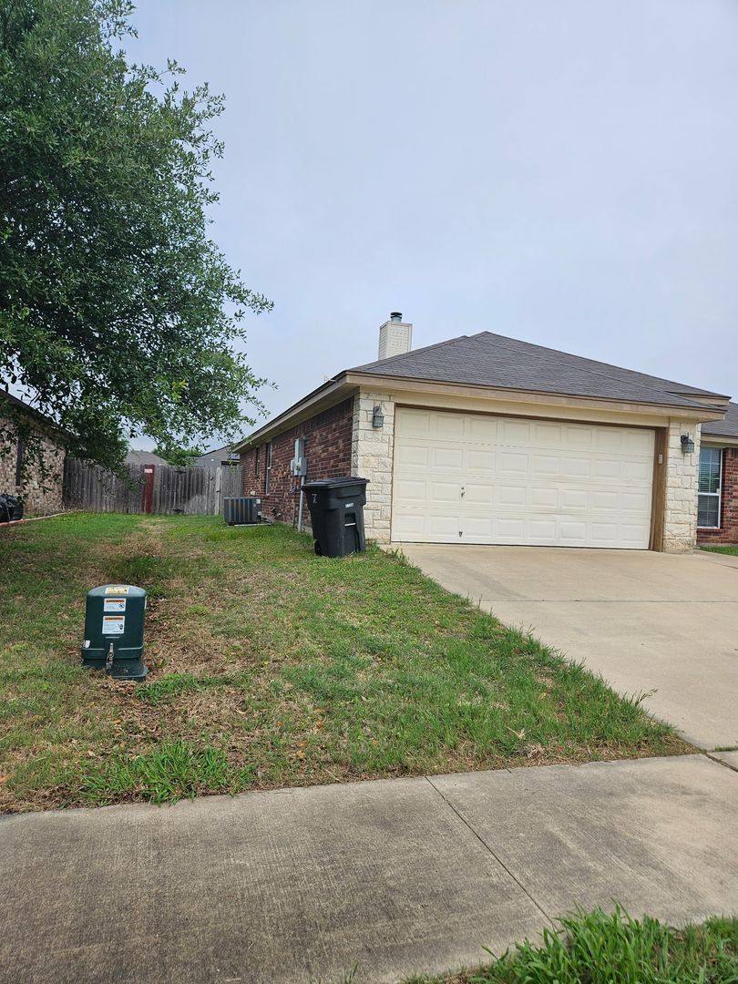 House for rent at 6501 Alvin Dr, Killeen, TX 76542