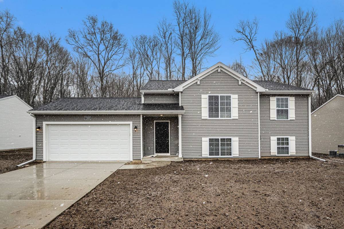 House for rent at 4011 Watertown Dr, Watervliet, MI 49098