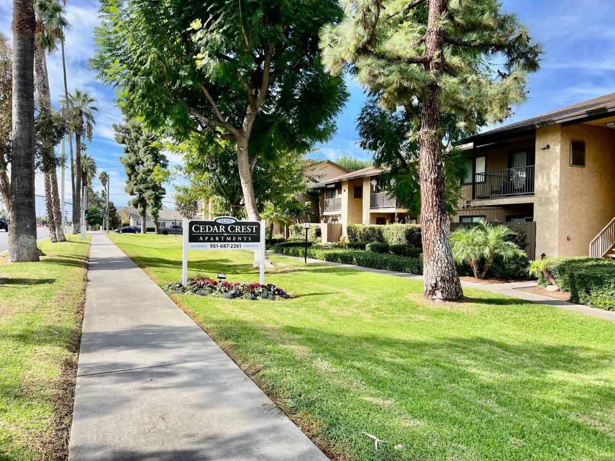 Apartment for rent at 11255 Magnolia Ave, Riverside, CA 92505