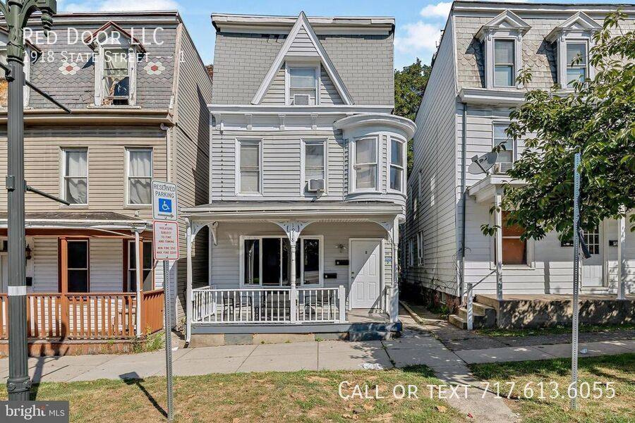 Apartment for rent at 1918 State St #1, Harrisburg, PA 17103