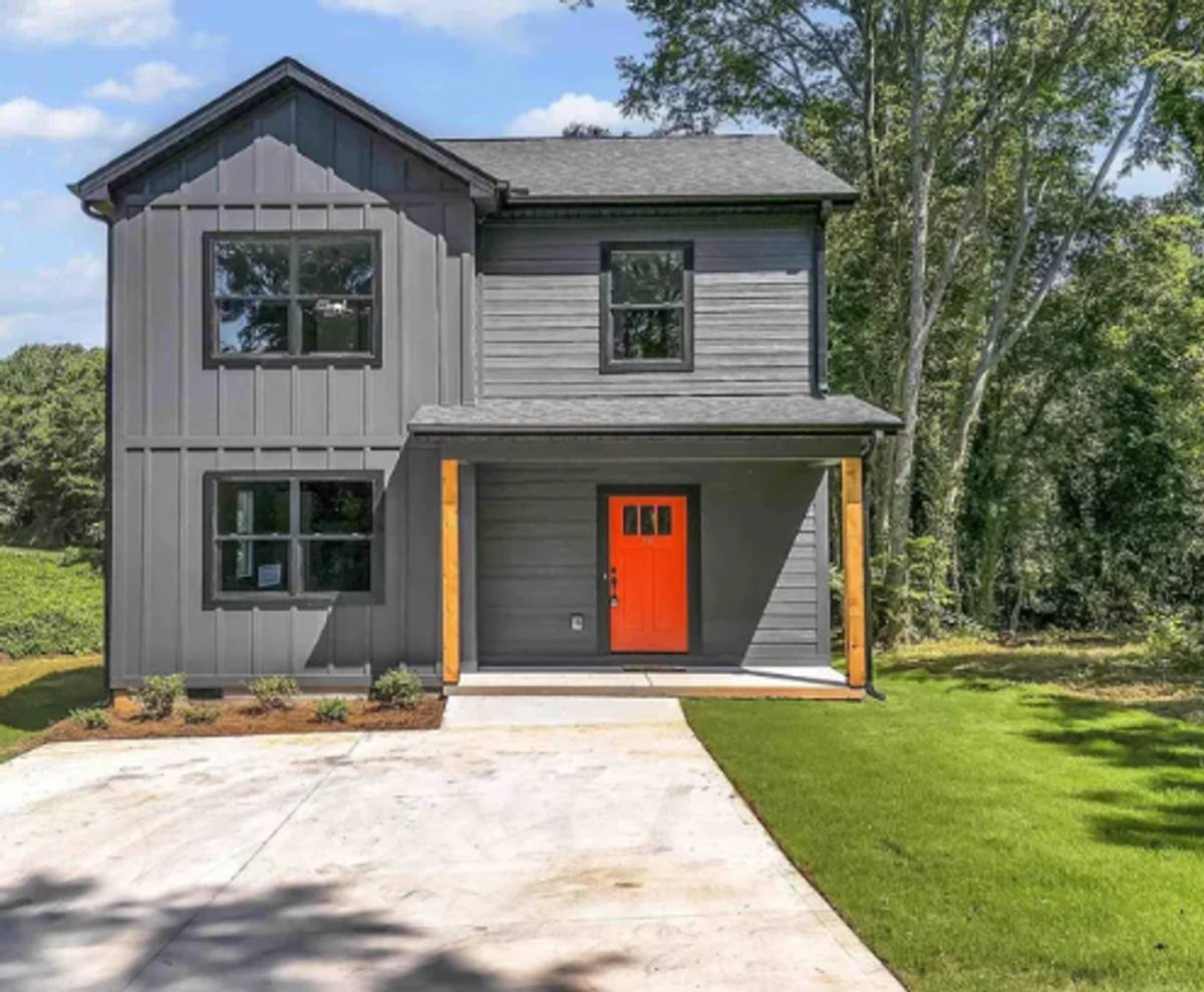 House for rent at 12 Round Knob St, Greenville, SC 29601