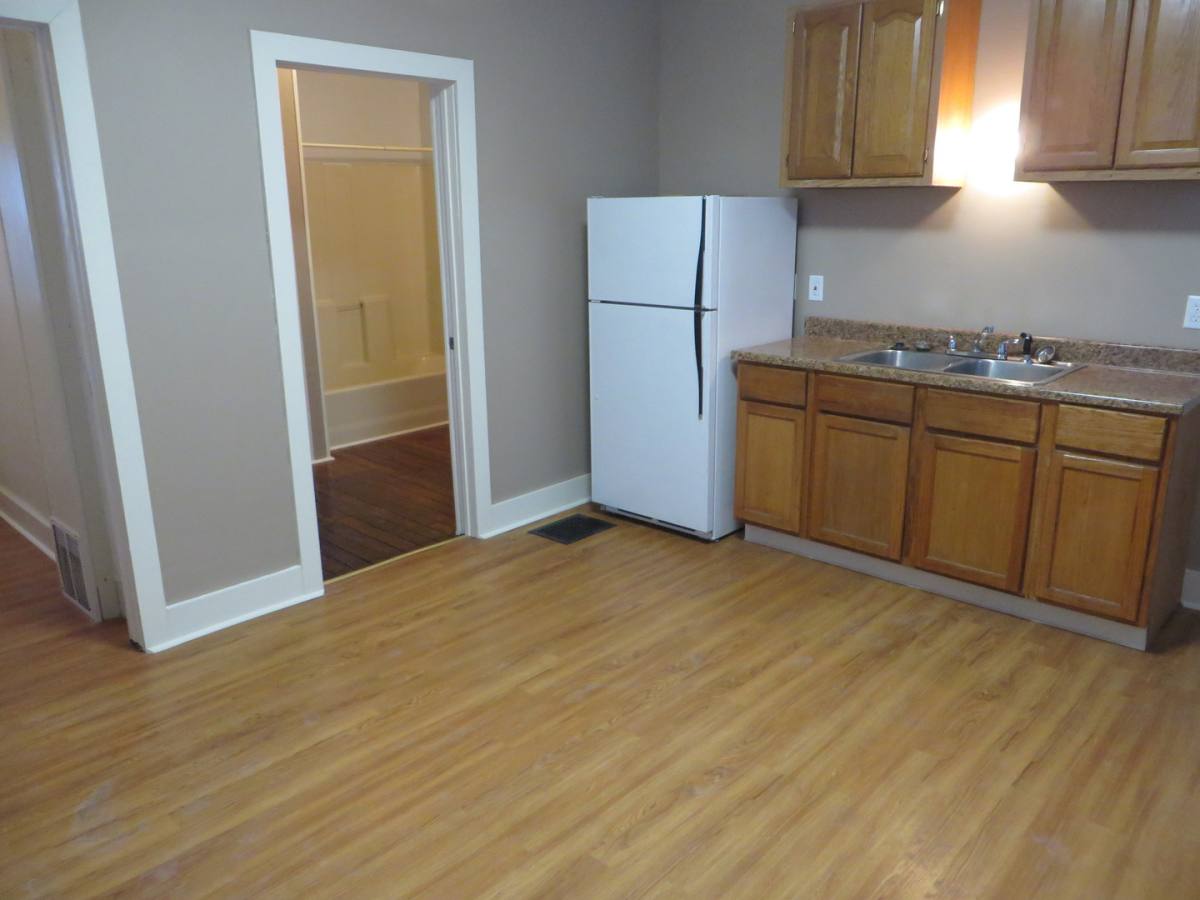 Apartment for rent at 1235 Swinney St, Fort Wayne, IN 46802