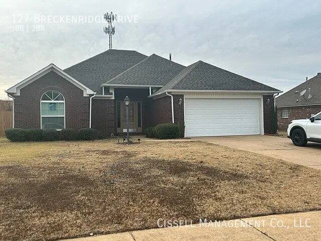 House for rent at 127 Breckenridge Dr, Oxford, MS 38655