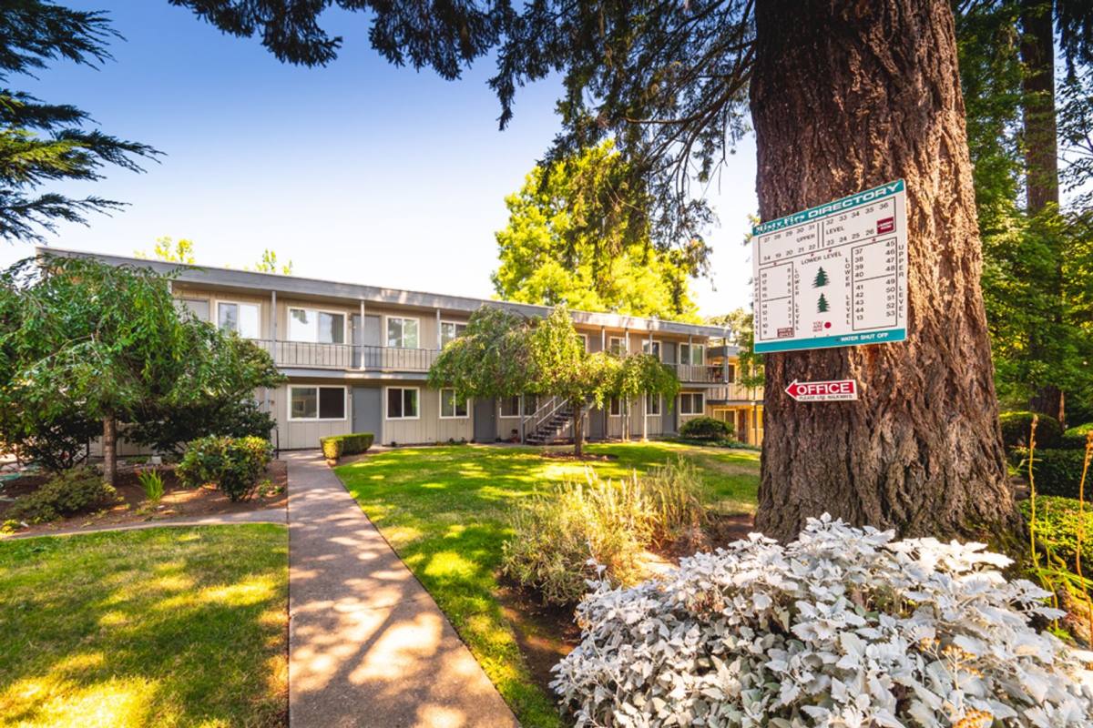 Apartment for rent at 1538 SE 122nd Ave, Portland, OR 97233