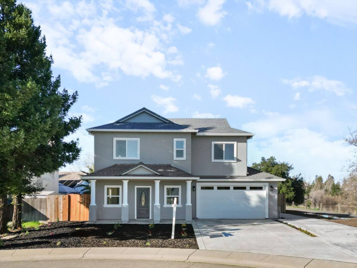 Apartment for rent at 6651-6655 Sunset Bluffs St, Elk Grove, CA 95758