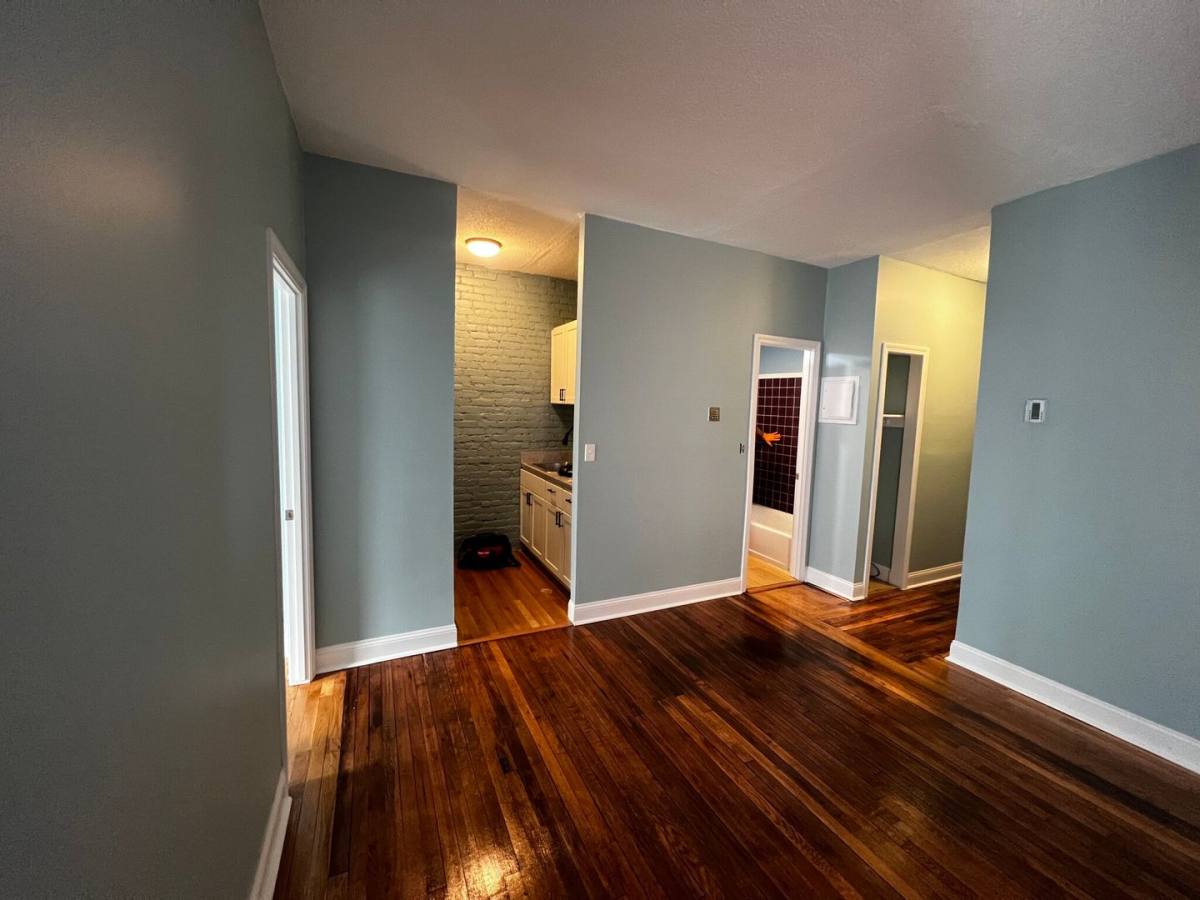 Apartment for rent at 894 Huntington Ave #13, Boston, MA 02115