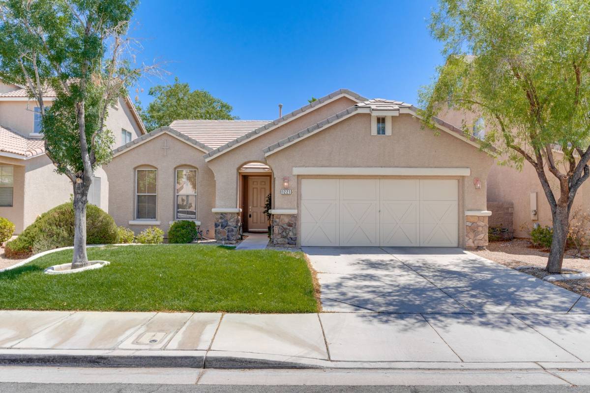 House for rent at 1221 Sonatina Dr, Henderson, NV 89052