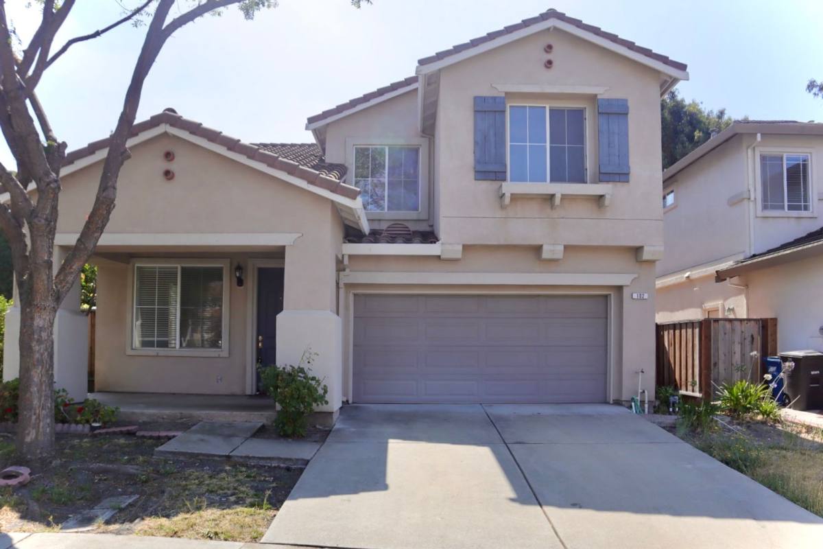 House for rent at 102 Mahogany Lane, Union City, CA 94587