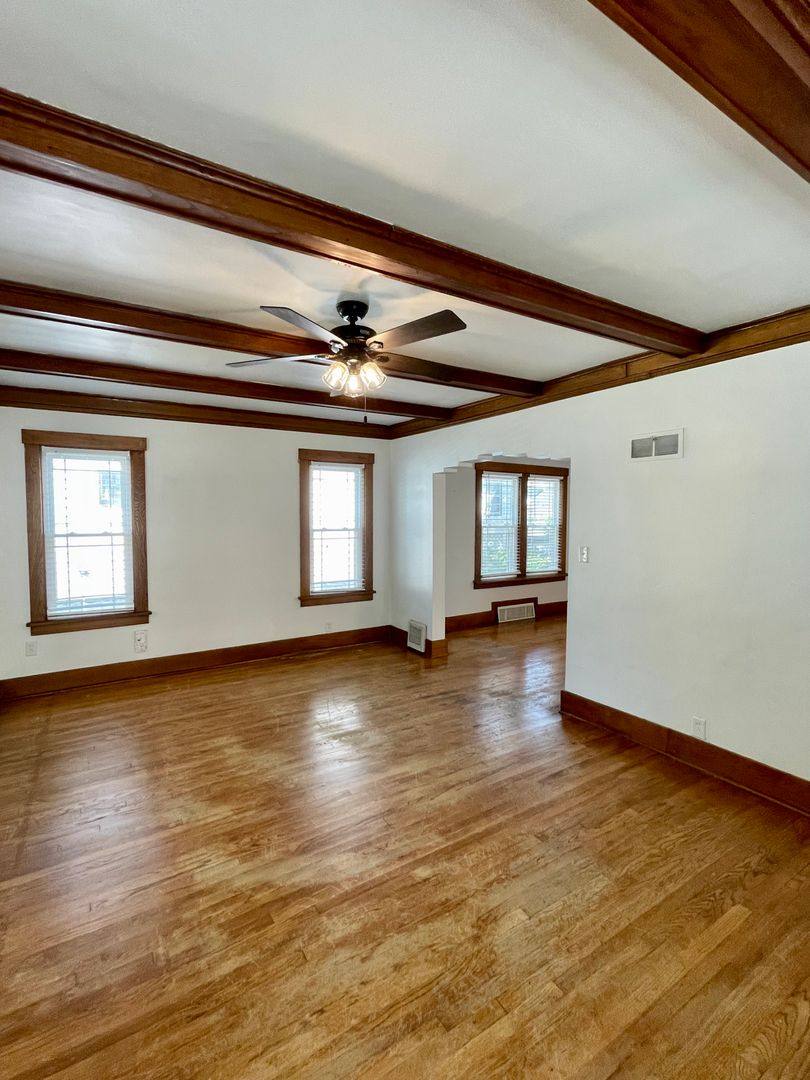 House for rent at 3321 Hickory St, Omaha, NE 68105