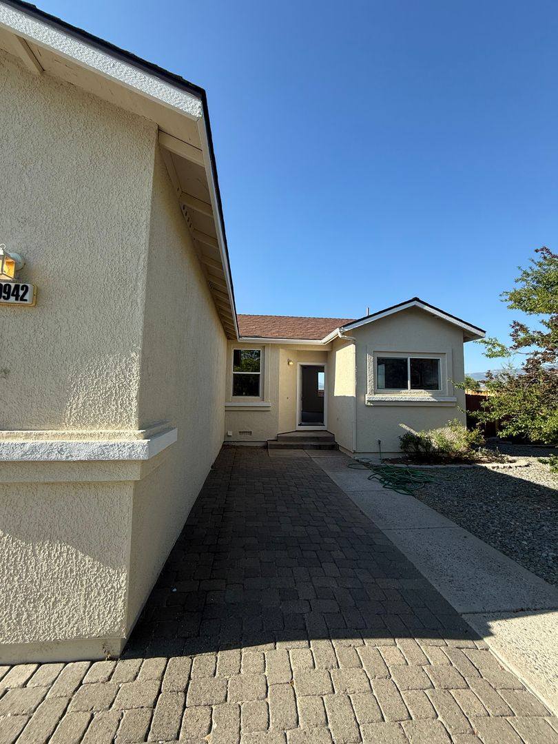 House for rent at 20942 White Rock Dr, Reno, NV 89508