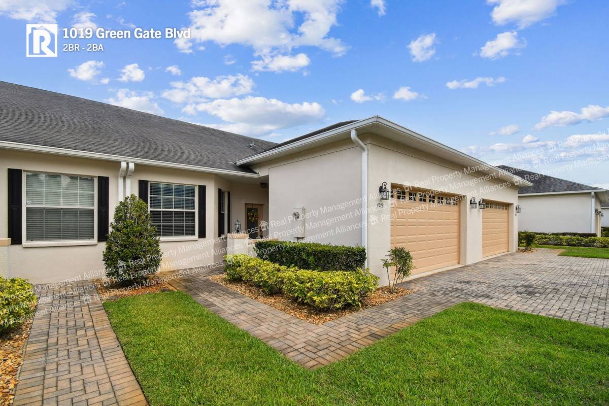 1019 Green Gate Blvd, Groveland, FL 34736