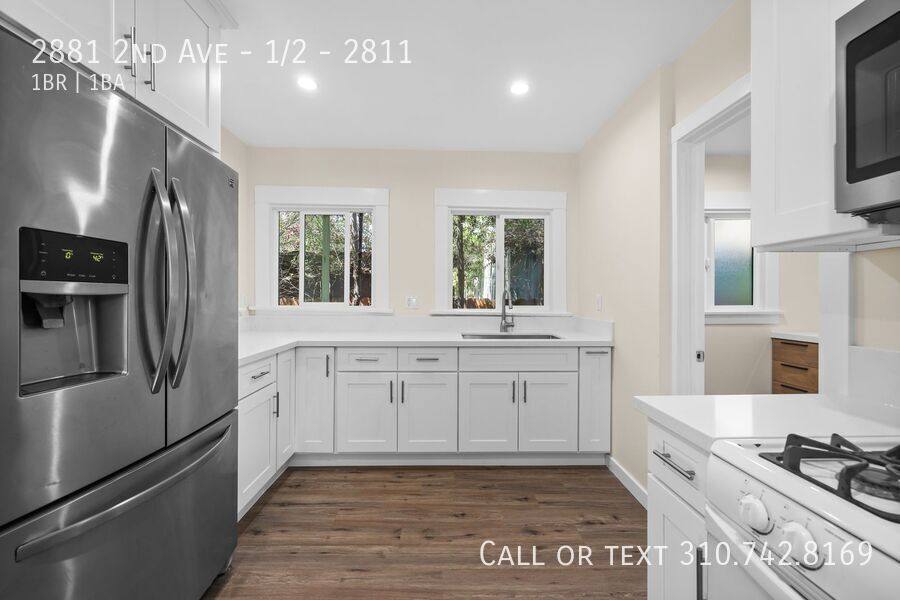 Apartment for rent at 2881 2nd Ave #1 2, Los Angeles, CA 90018