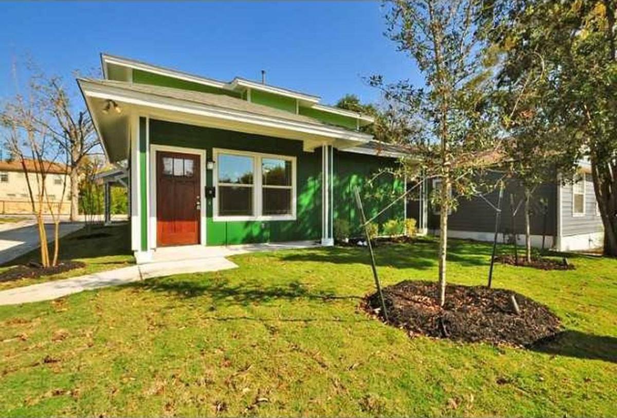 Apartment for rent at 704 W N Loop, Austin, TX 78751