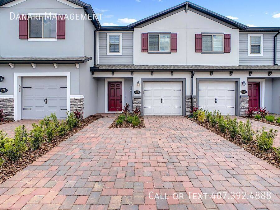 Townhouse for rent at 213 Rustic Loop, Sanford, FL 32771
