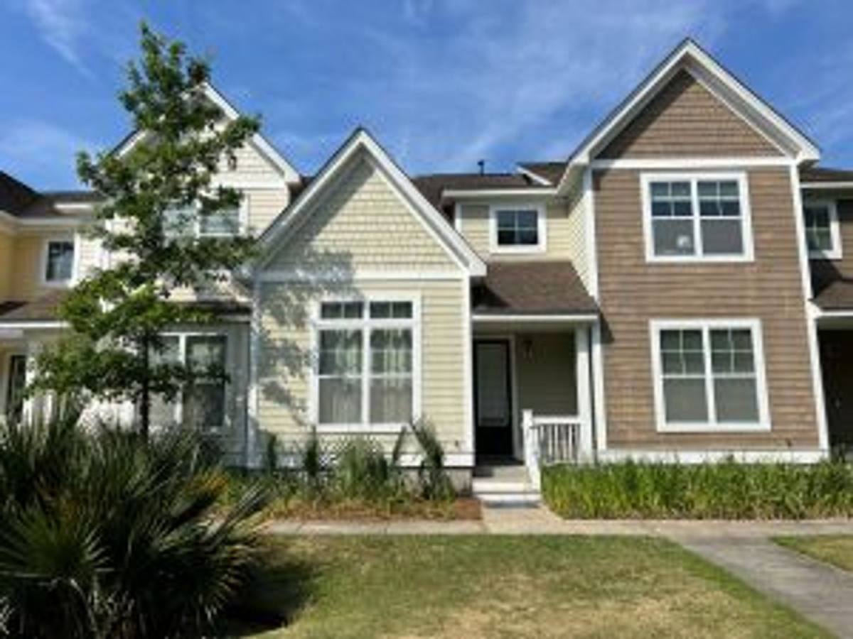 Townhouse for rent at 5154 E Liberty Park Circle, North Charleston, SC 29405